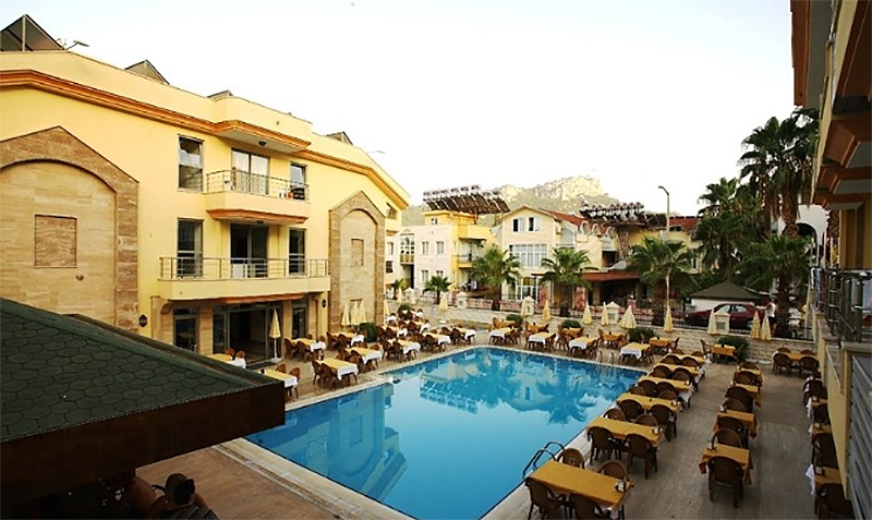 Elamir Grand Lukullus Hotel